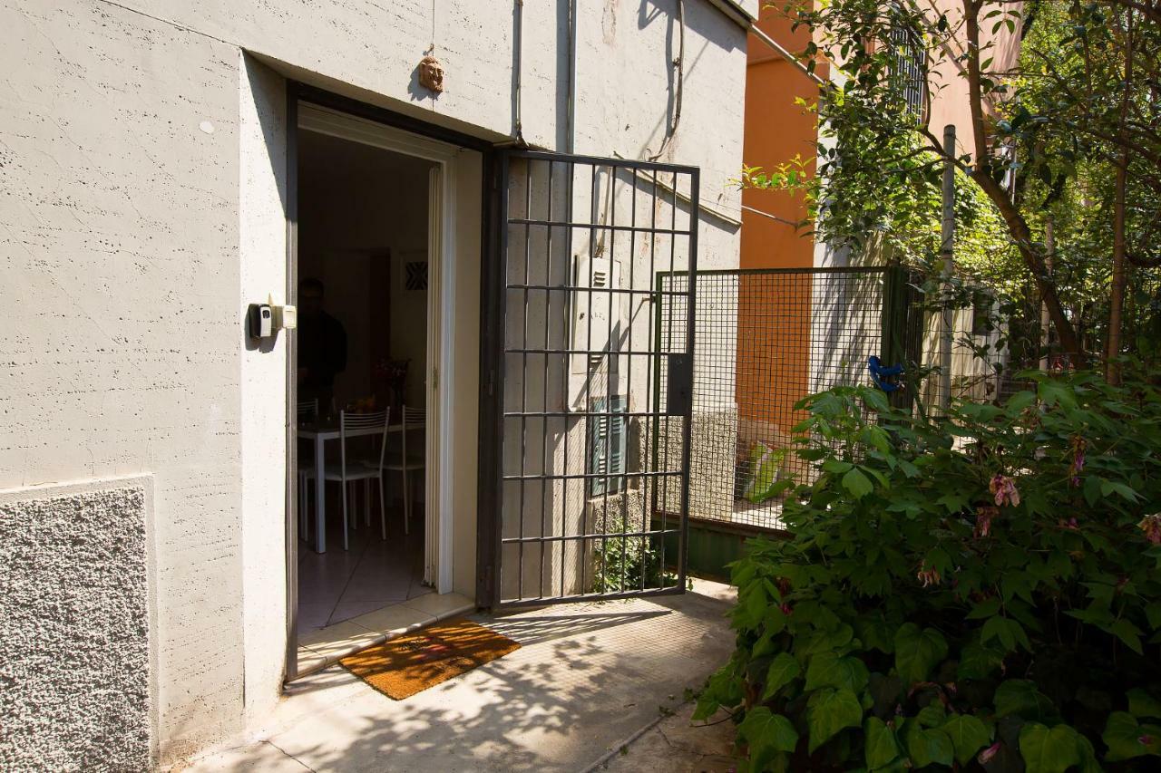 Sant'Orsola Apartment Болонья Экстерьер фото